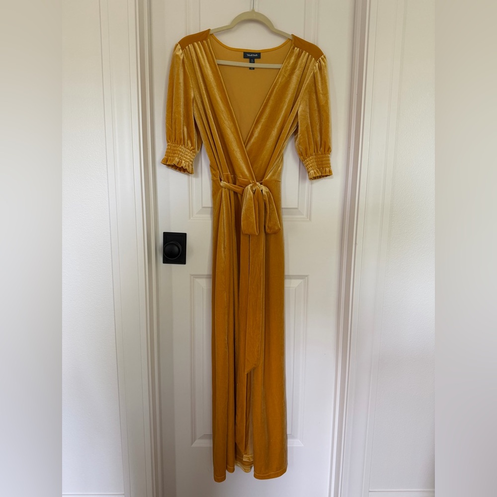 ModCloth Mustard Velvet Wrap Dress with Belt Size Small